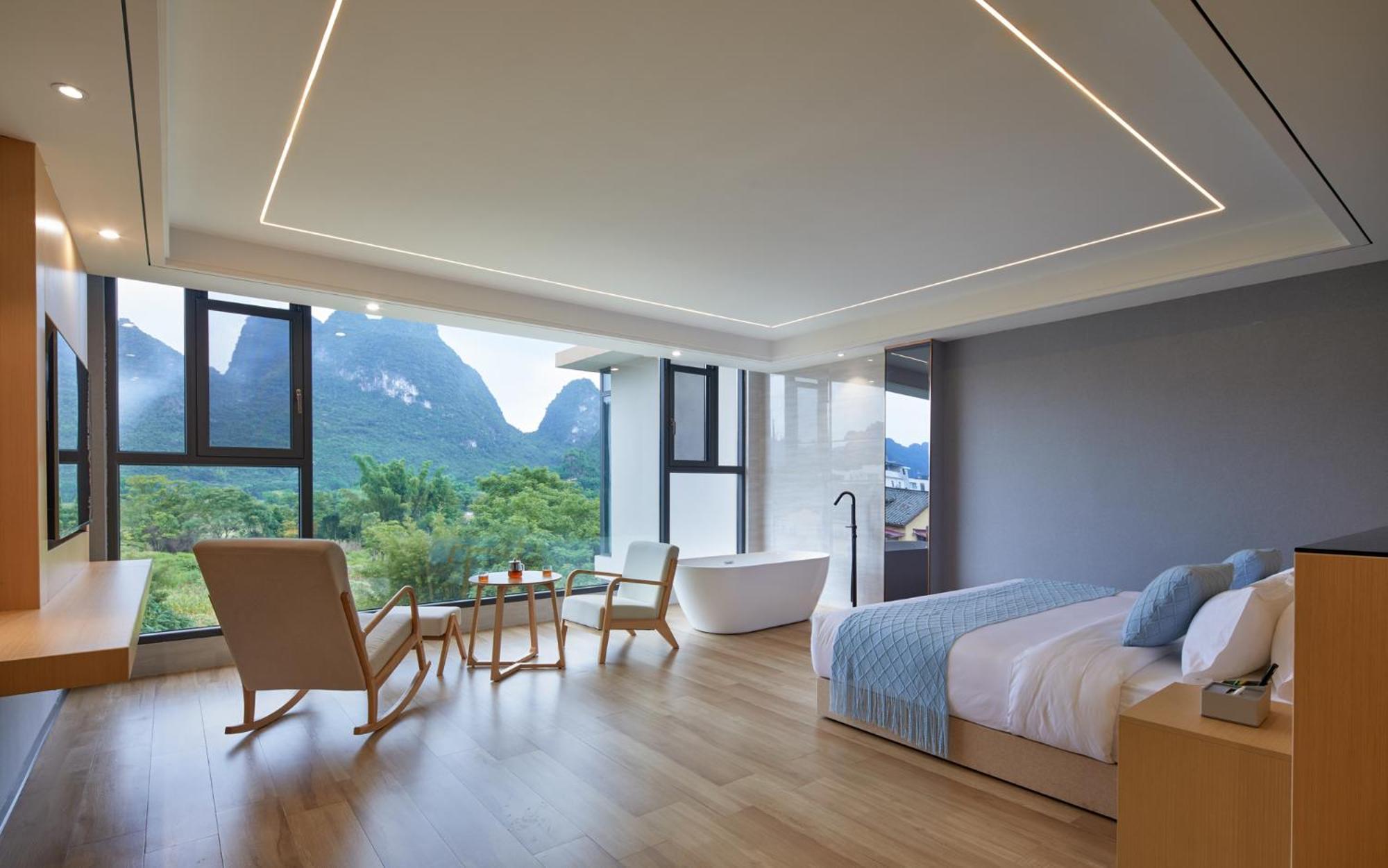 Yangshuo Fortune Lake Inn- One Way Free Pick Up From Airport Or Ts Over 3 Nights 外观 照片