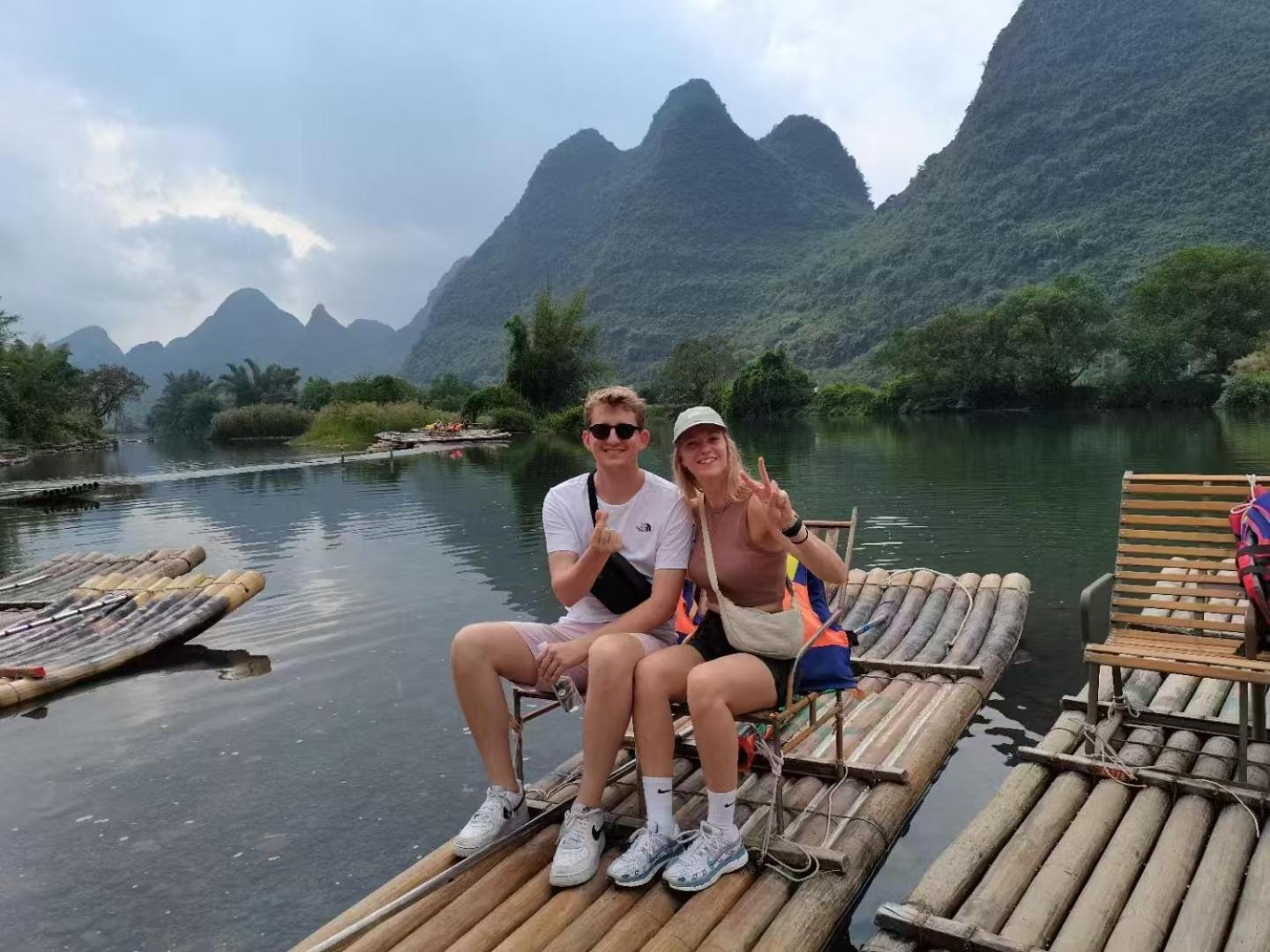 Yangshuo Fortune Lake Inn- One Way Free Pick Up From Airport Or Ts Over 3 Nights 外观 照片