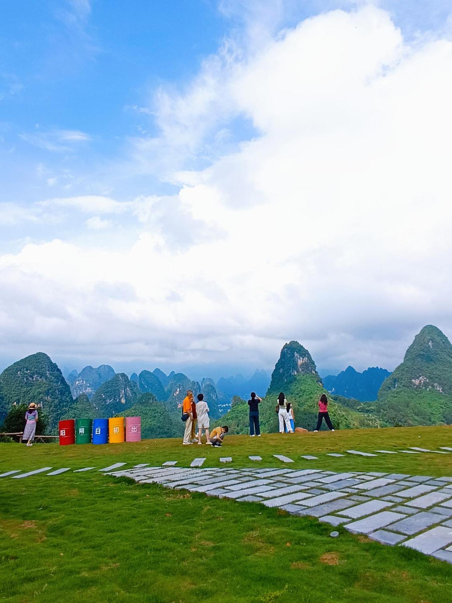 Yangshuo Fortune Lake Inn- One Way Free Pick Up From Airport Or Ts Over 3 Nights 外观 照片